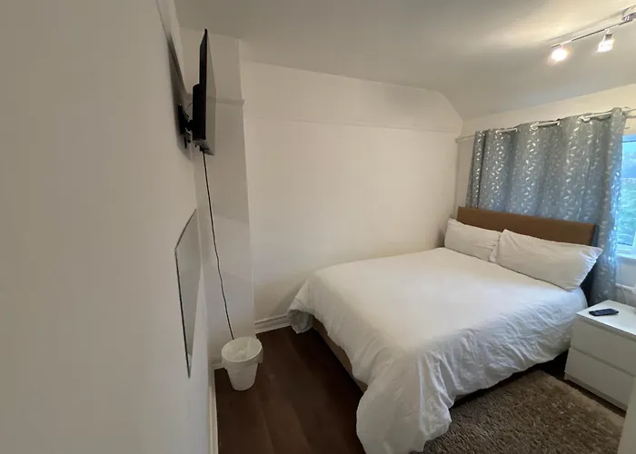 Spare In A Family House Δωμάτια σε οικογενειακή κατοικία