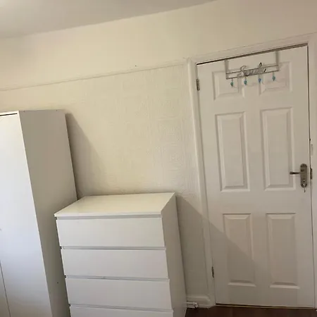 Spare In A Family House *