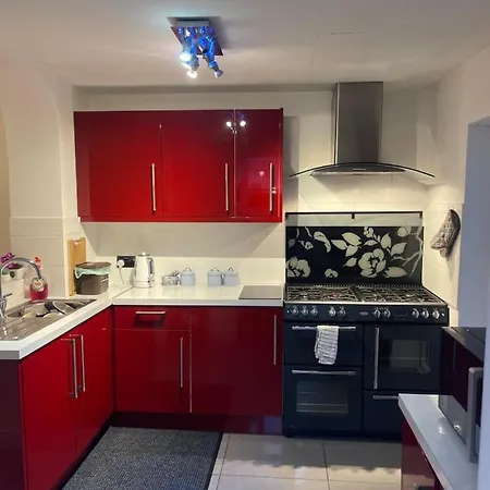 Spare In A Family House منزل للإقامة بريستول