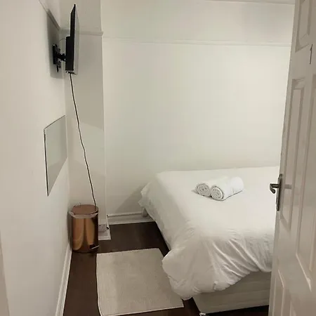 Spare In A Family House * Bristol