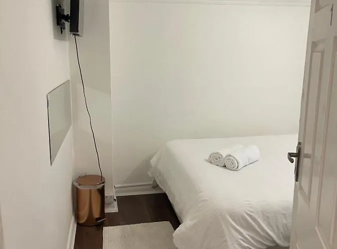 Spare In A Family House * Bristol